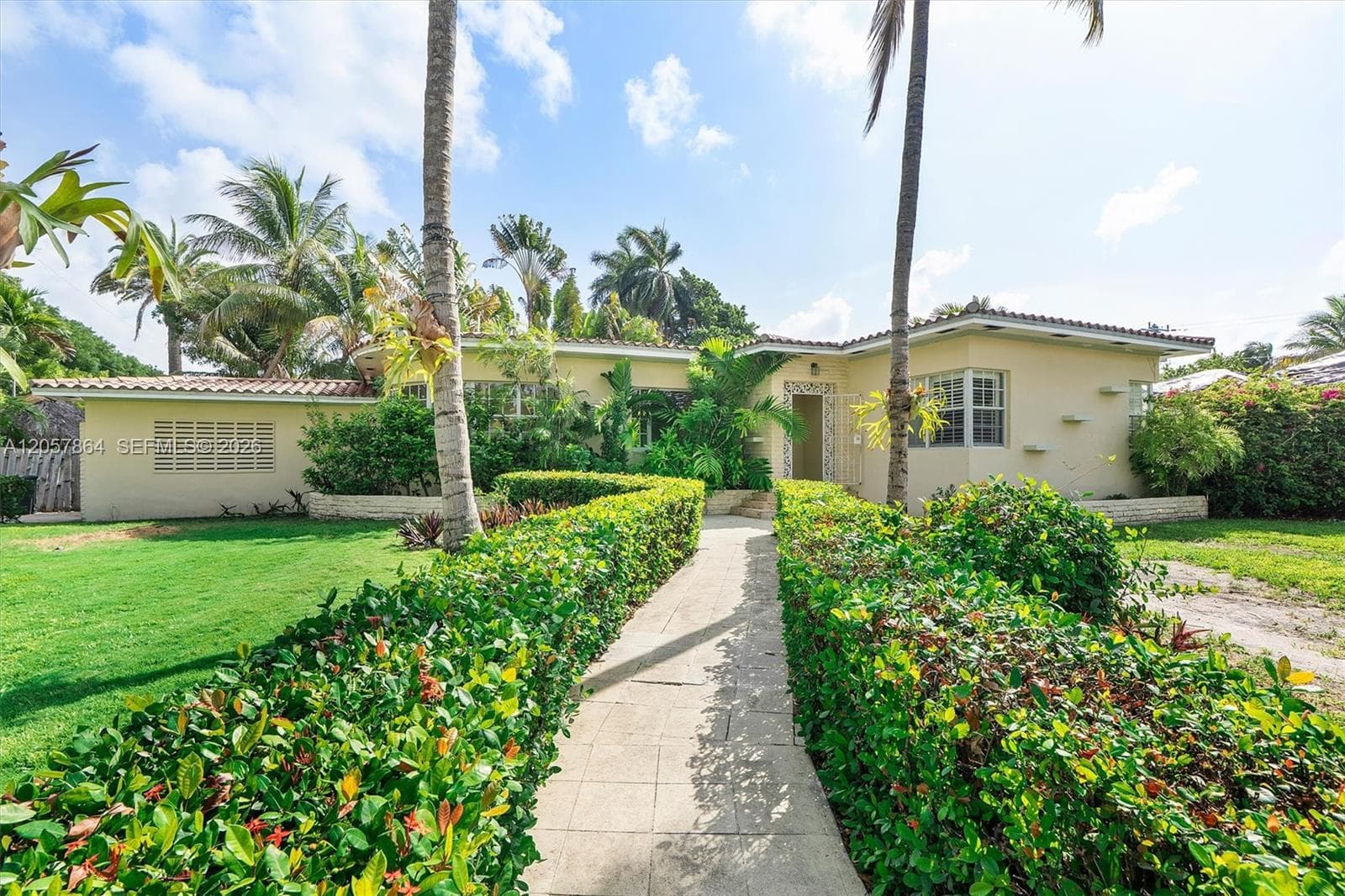 4445 N Michigan Ave, Miami Beach, FL 33140