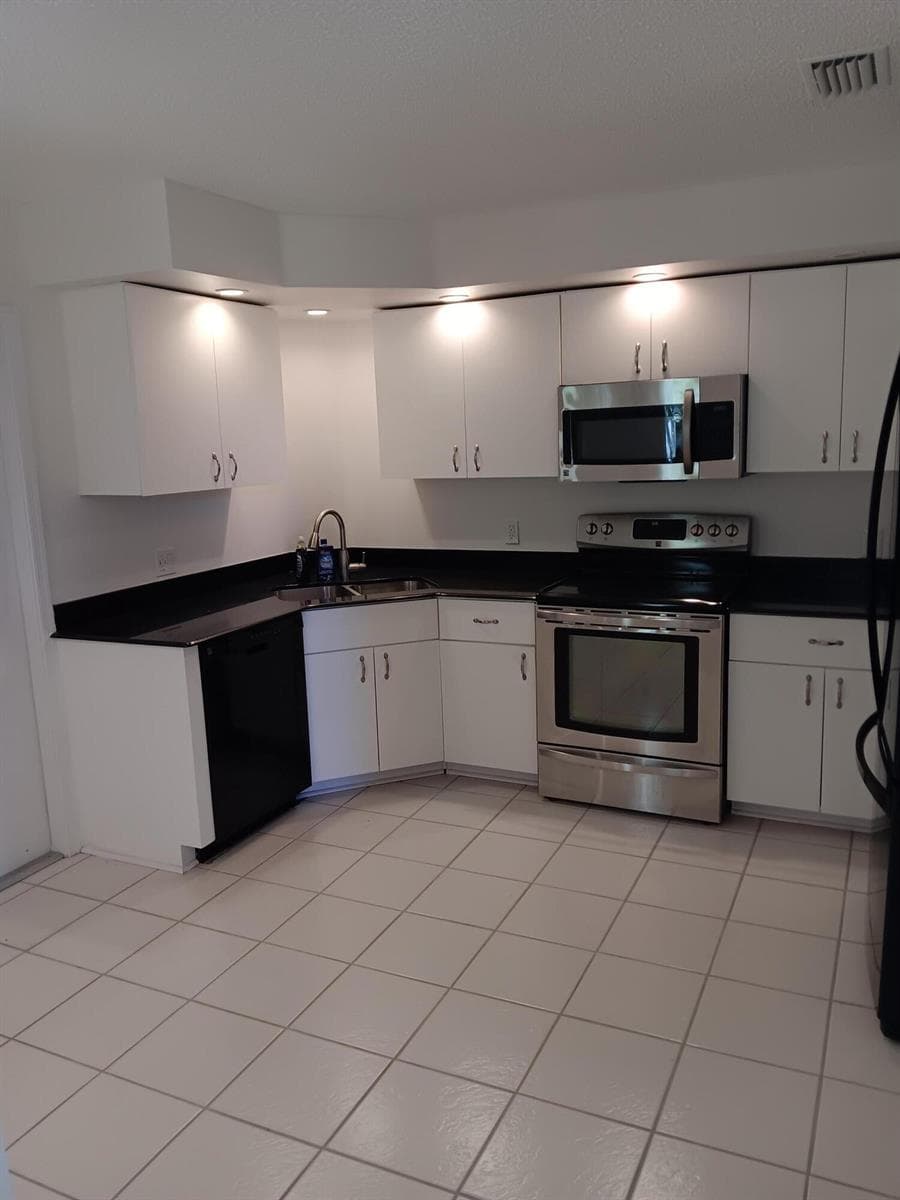 23157 Fountain View Drive # E, Boca Raton, FL 33433