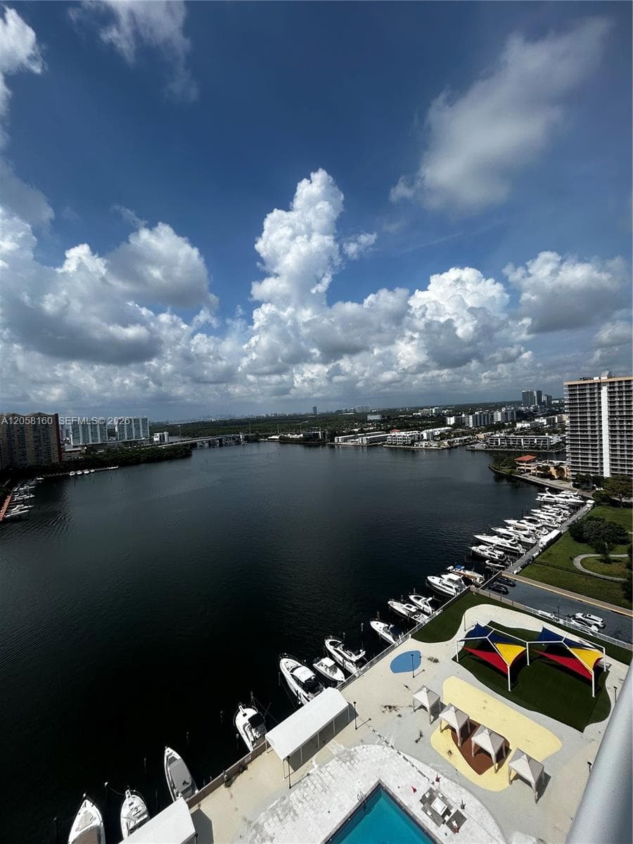 250 174th St # 2102, Sunny Isles Beach, FL 33160