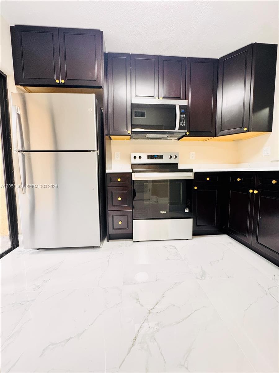 3939 NE 5th Ave # C106, Boca Raton, FL 33431