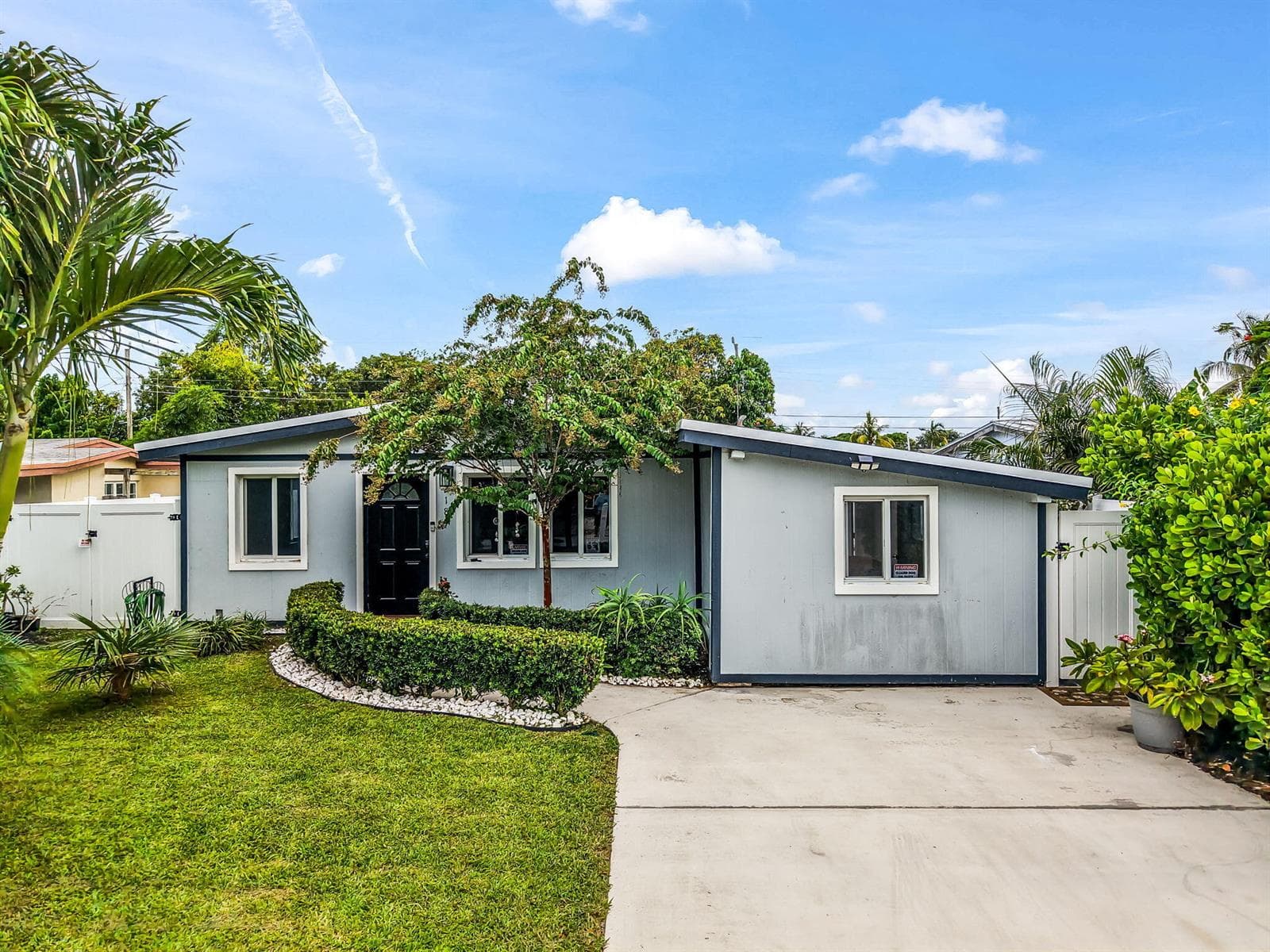 218 GLOUCHESTER Street, Boca Raton, FL 33487