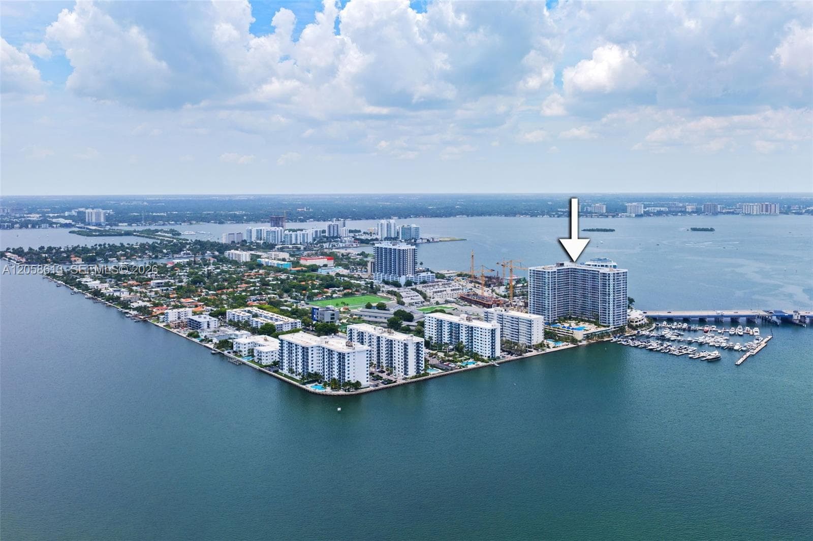 7601 E Treasure Dr # 2124, North Bay Village, FL 33141