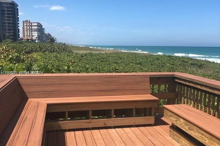 3880 N Highway A1A # 102, Fort Pierce, FL 34949