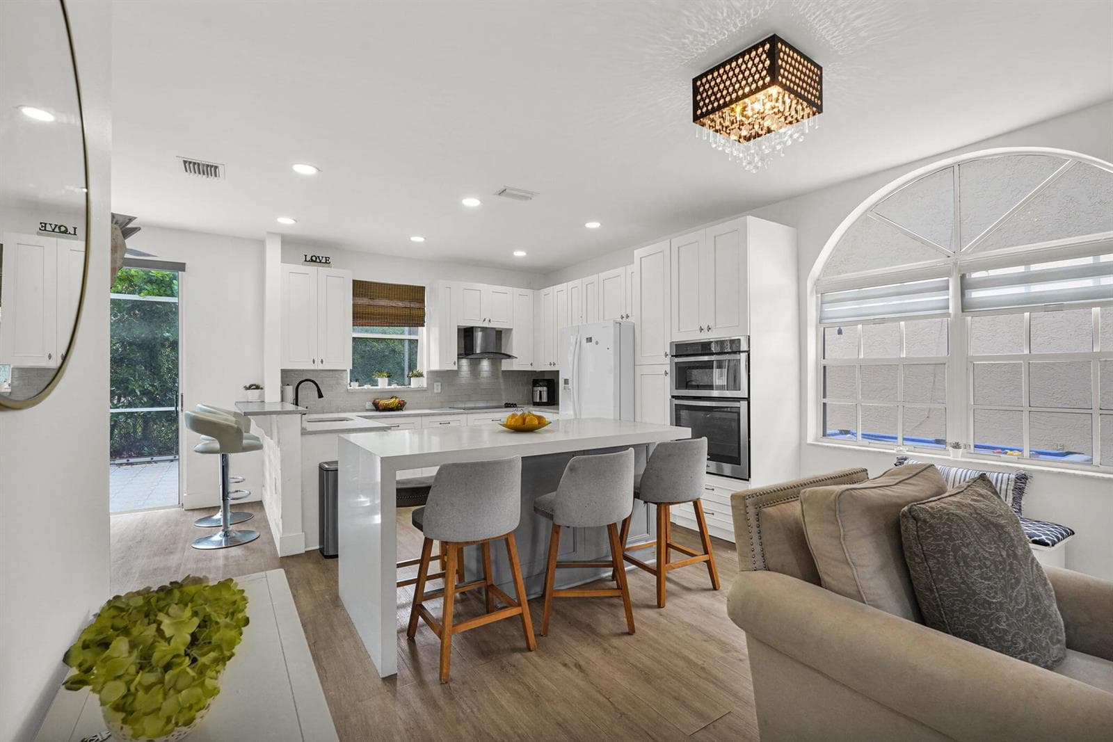 527 NW 87TH Lane, Coral Springs, FL 33071