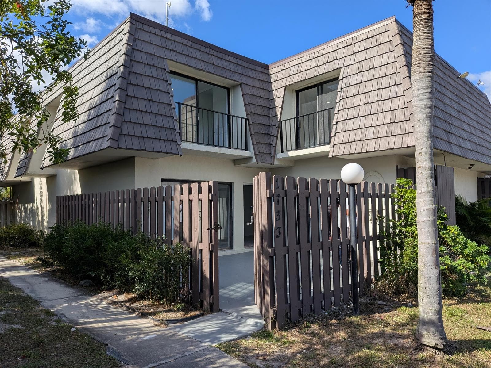 1733 N Congress Avenue, West Palm Beach, FL 33401