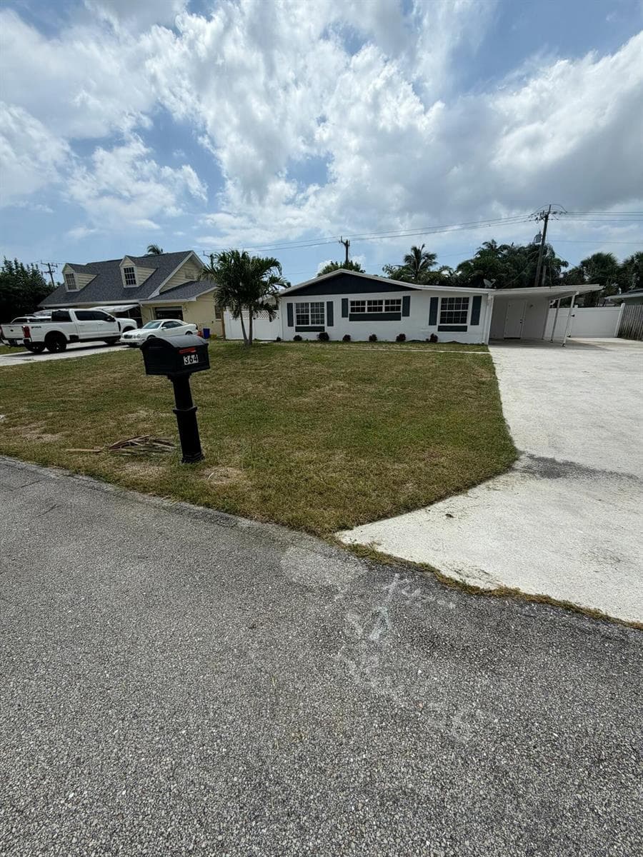 364 Garden Boulevard, Palm Beach Gardens, FL 33410