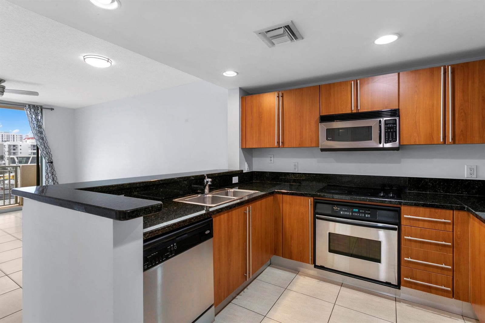 610 CLEMATIS Street # 418, West Palm Beach, FL 33401