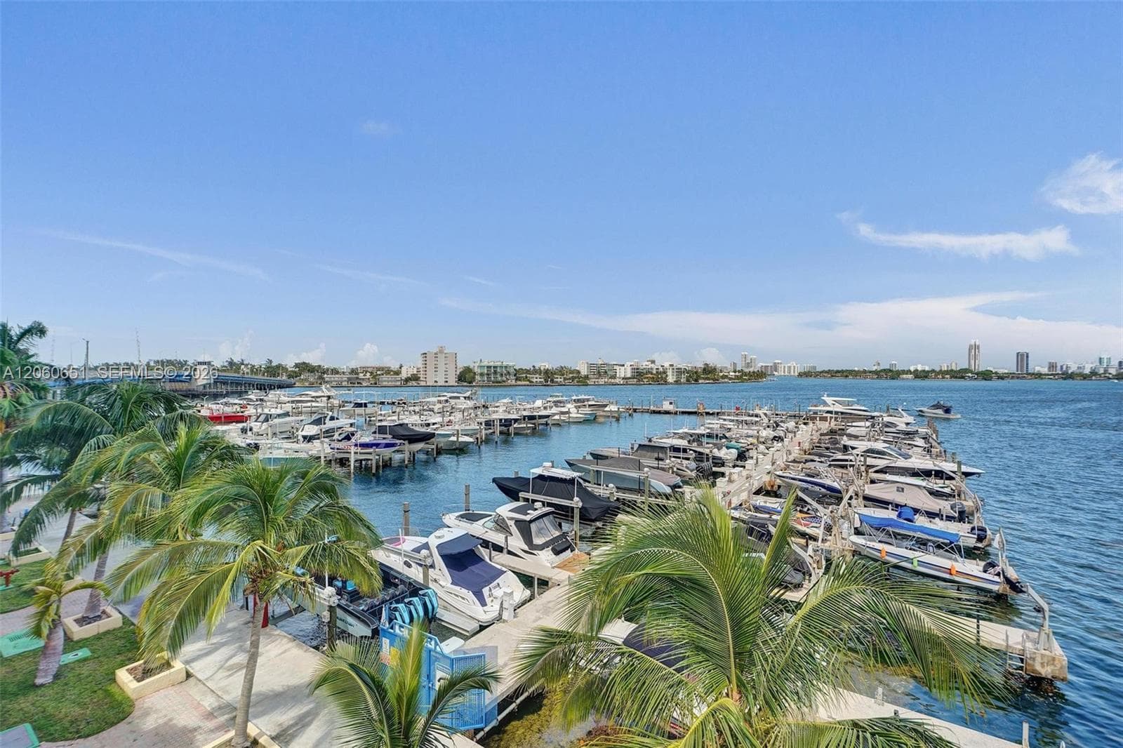 7601 E Treasure Dr # 717, North Bay Village, FL 33141
