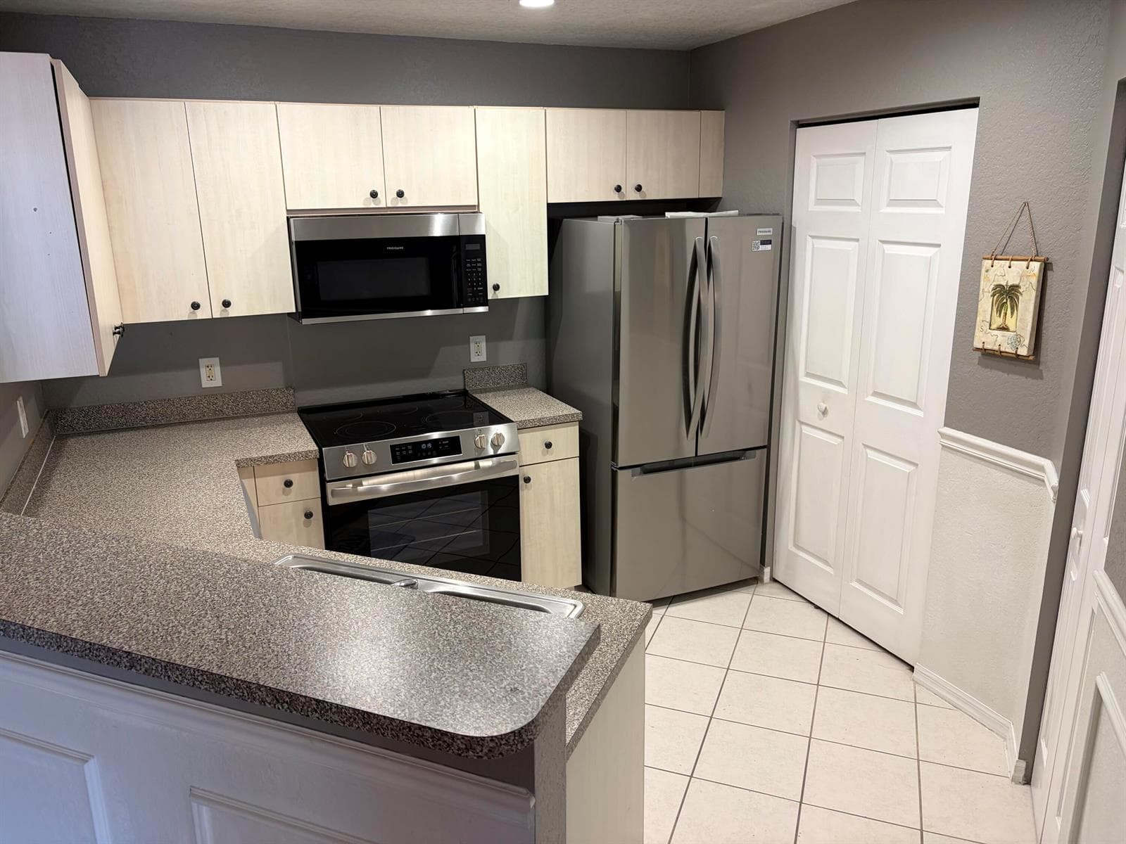 1801 N Flagler Drive # 928, West Palm Beach, FL 33407