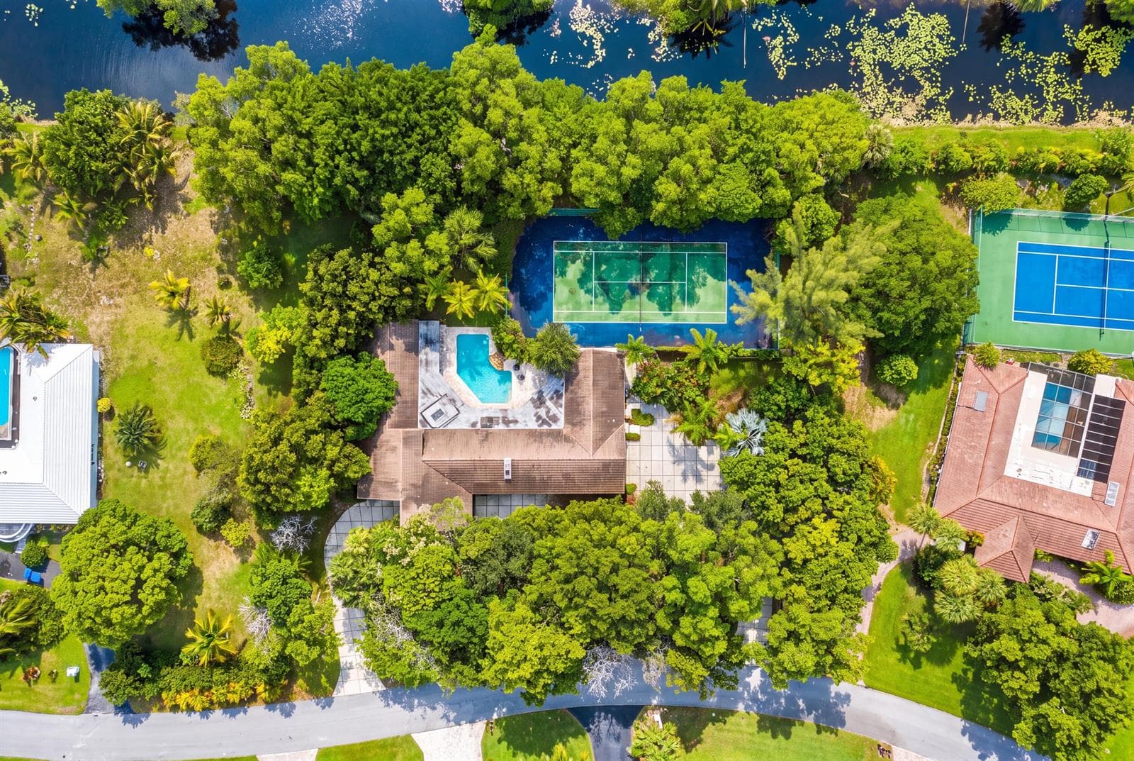 4020 NW 101ST Drive, Coral Springs, FL 33065