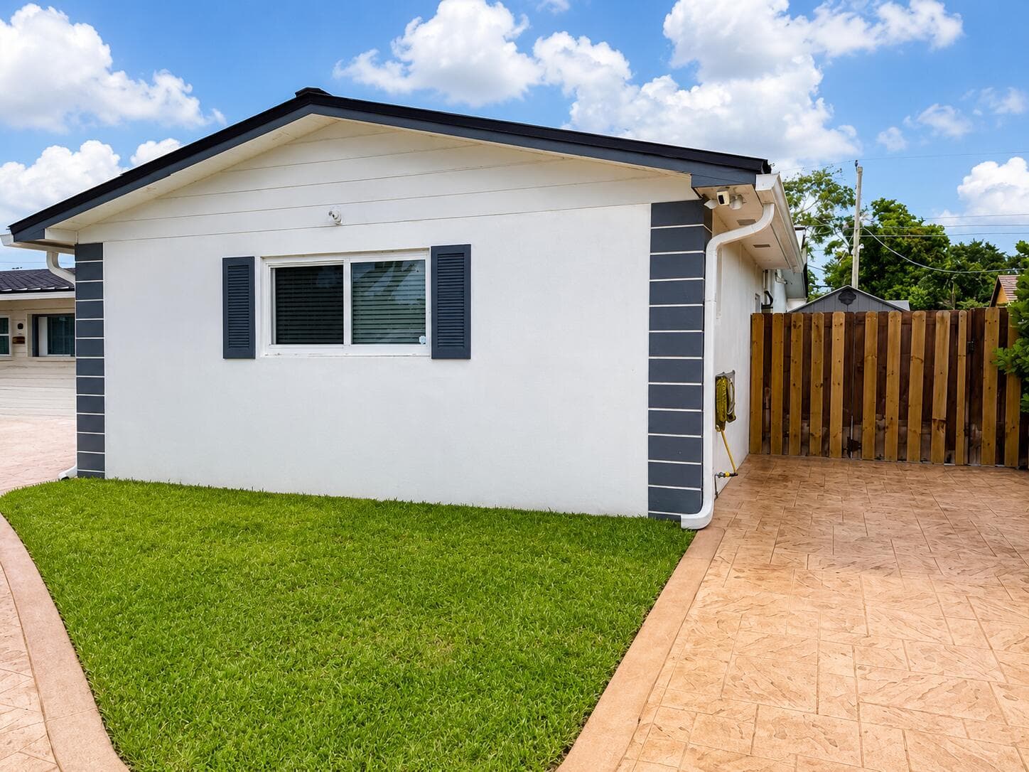 4912 VAN BUREN Street # Efficiency, Hollywood, FL 33021