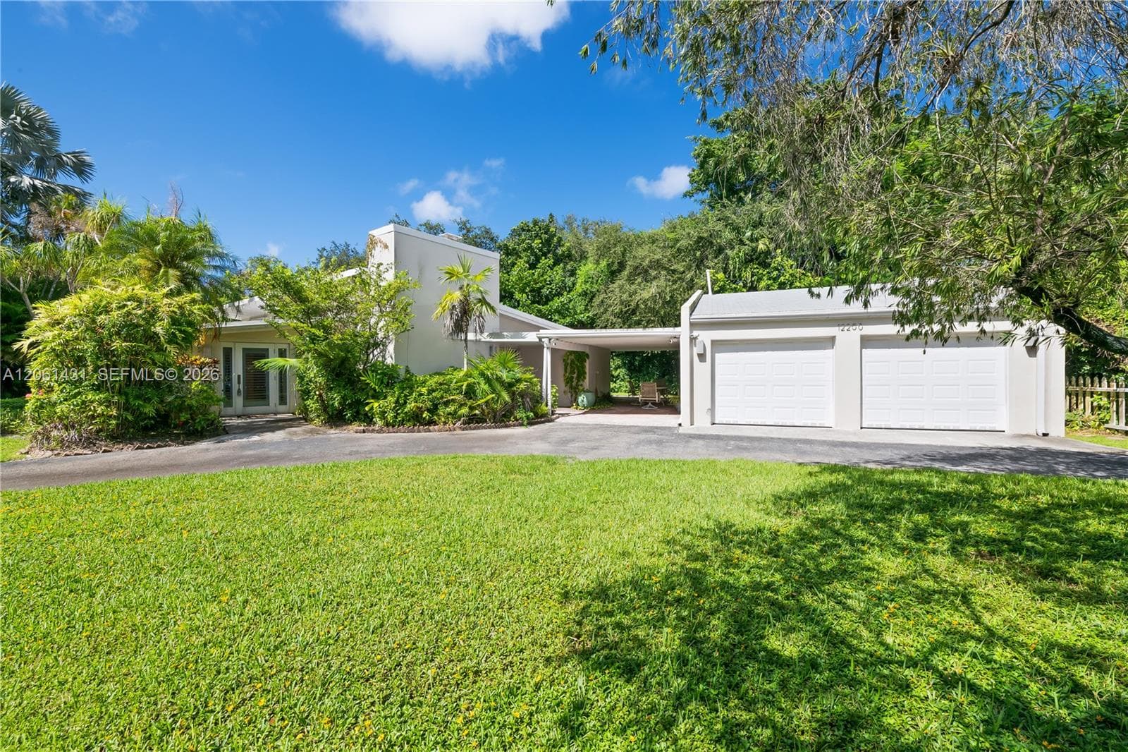 12200 SW 74th Ct, Pinecrest, FL 33156