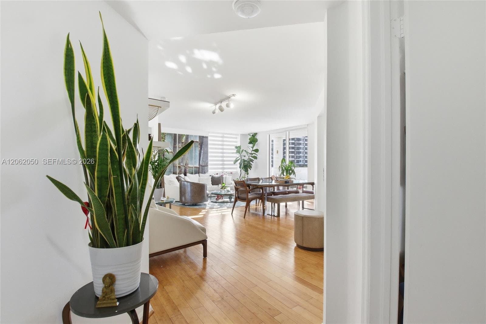 701 Brickell Key Blvd # 610, Miami, FL 33131