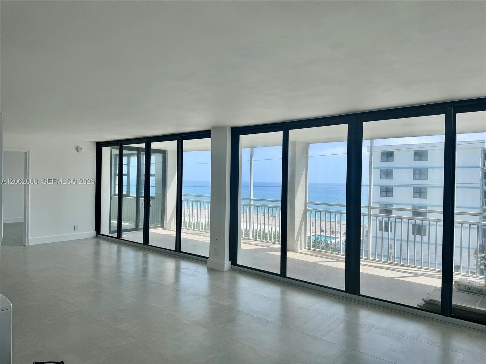 911 Ocean Dr # 503, Juno Beach, FL 33408