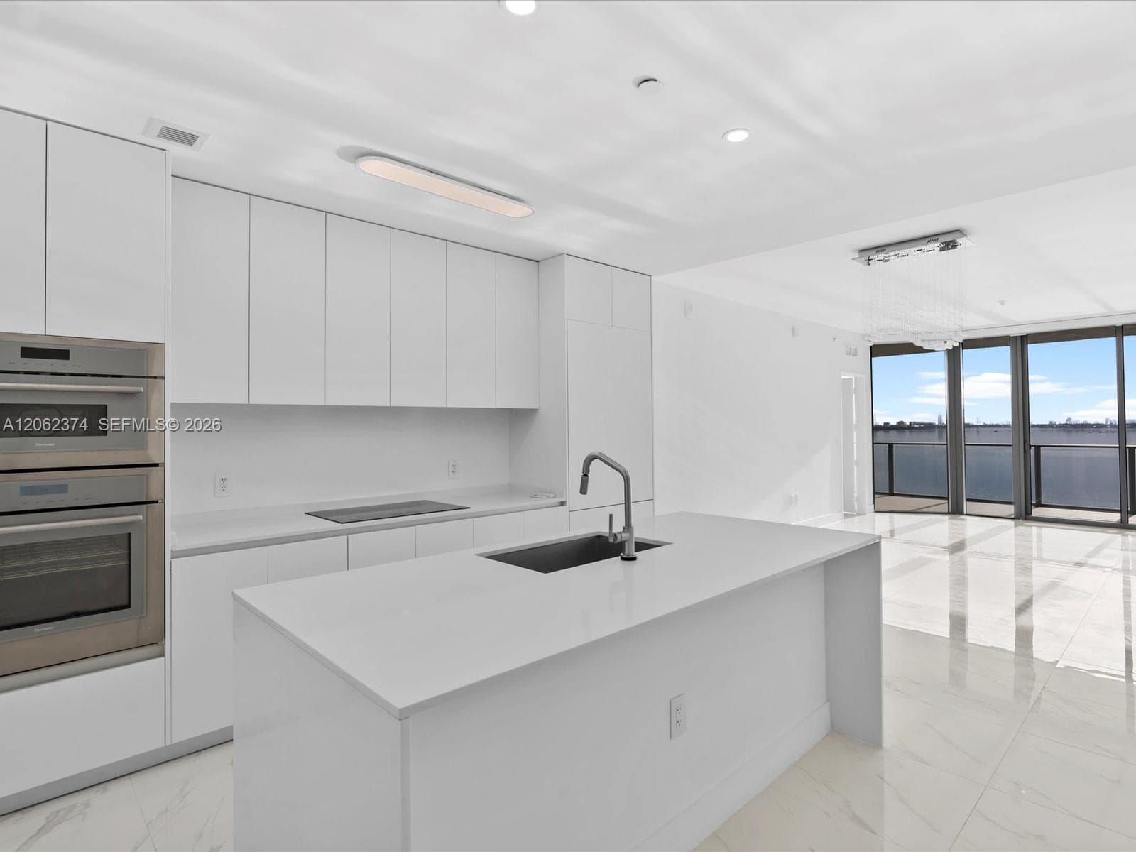 700 NE 24th St # 503, Miami, FL 33137