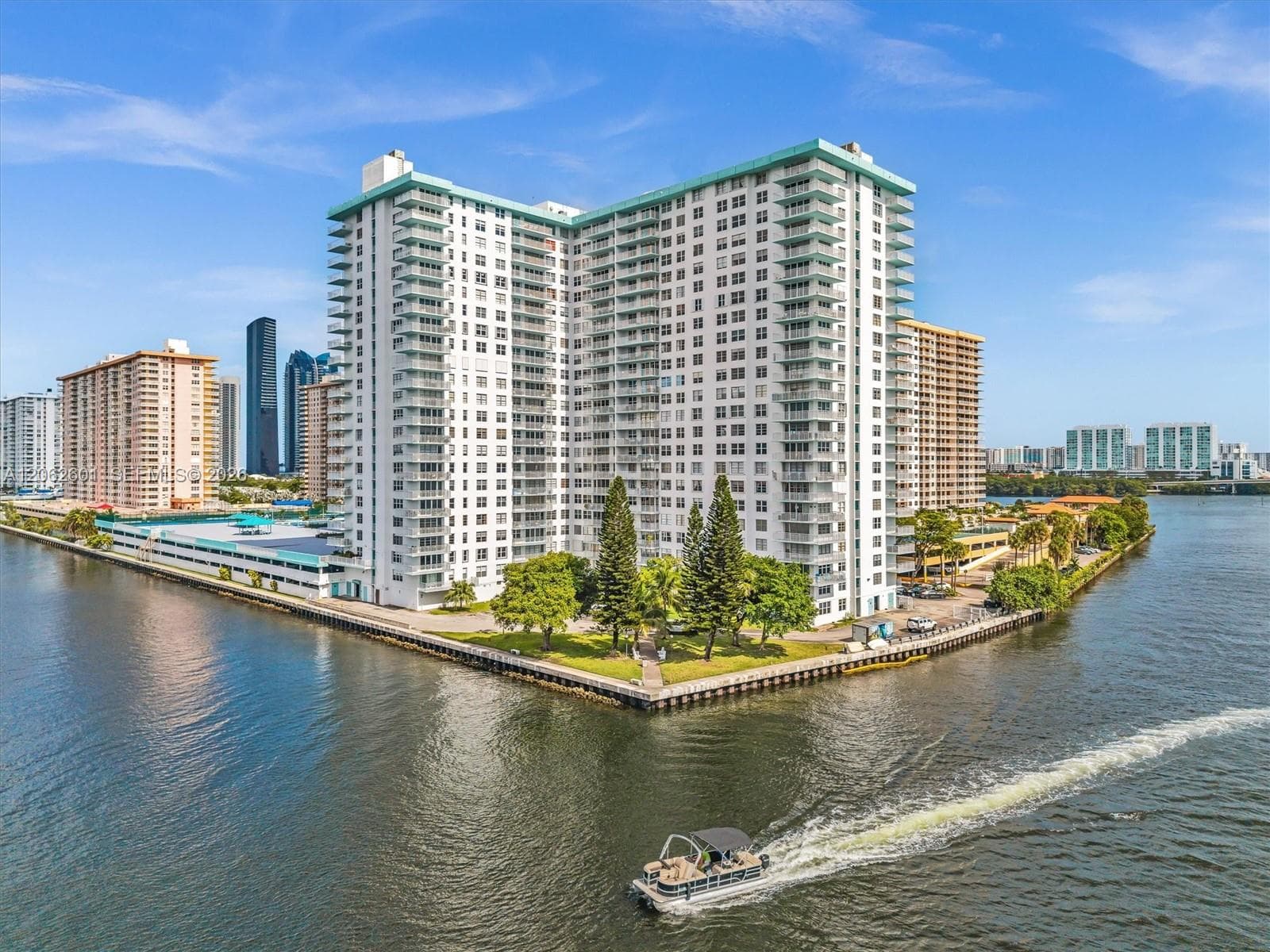 301 174th St # 2205, Sunny Isles Beach, FL 33160