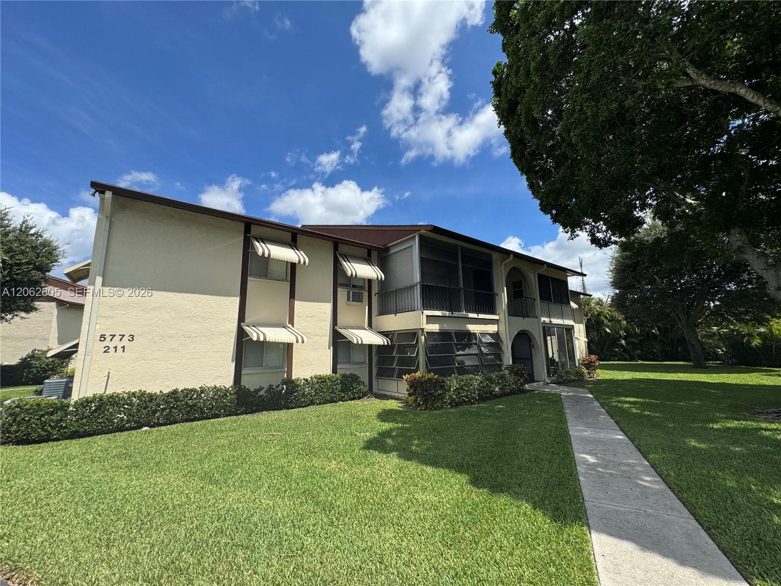 5773 La Pinata Blvd # A-1, Green Acres, FL 33463