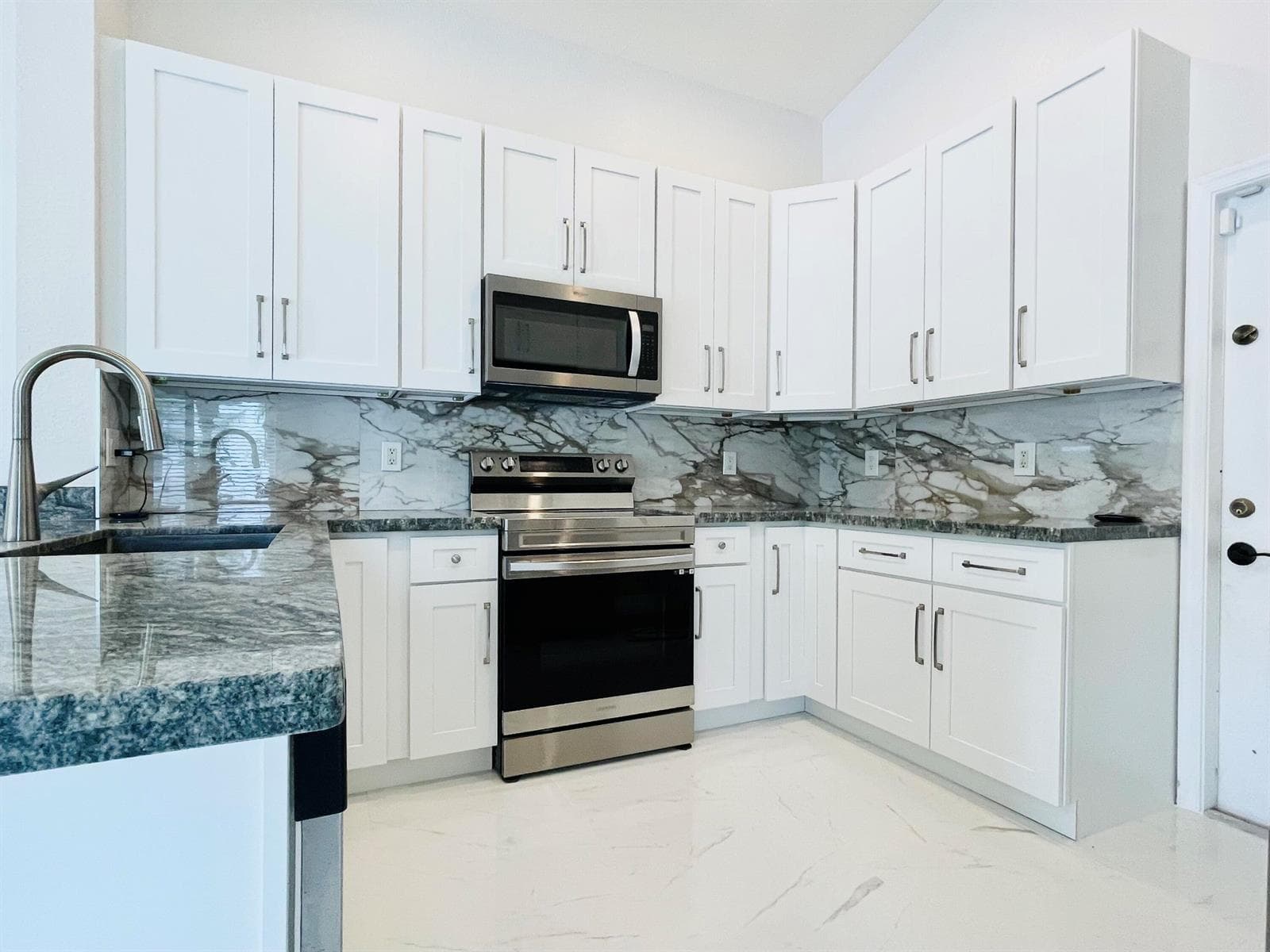 4354 Mahogany Ridge Drive, Weston, FL 33331