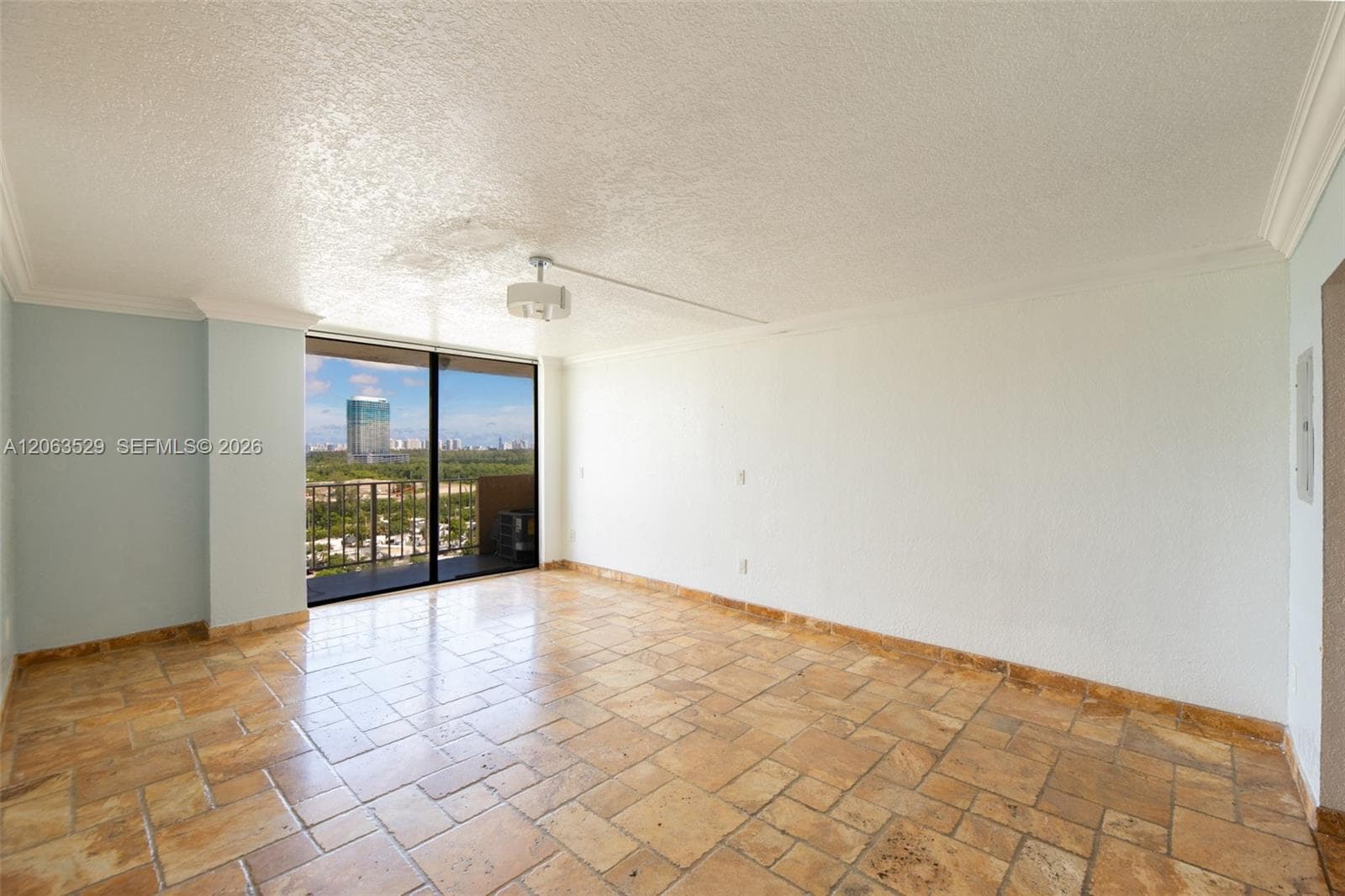 2350 NE 135th St # 1503, North Miami, FL 33181