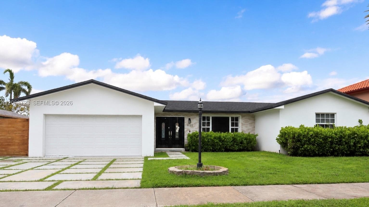 8121 SW 204th St, Cutler Bay, FL 33189