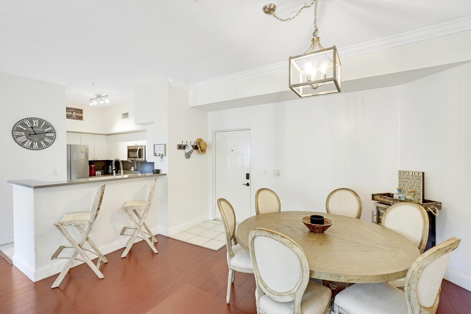 11790 St Andrews Place # 307, Wellington, FL 33414