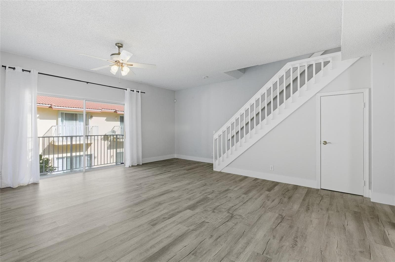 2381 NE 14th Street Causeway # 206, Pompano Beach, FL 33062