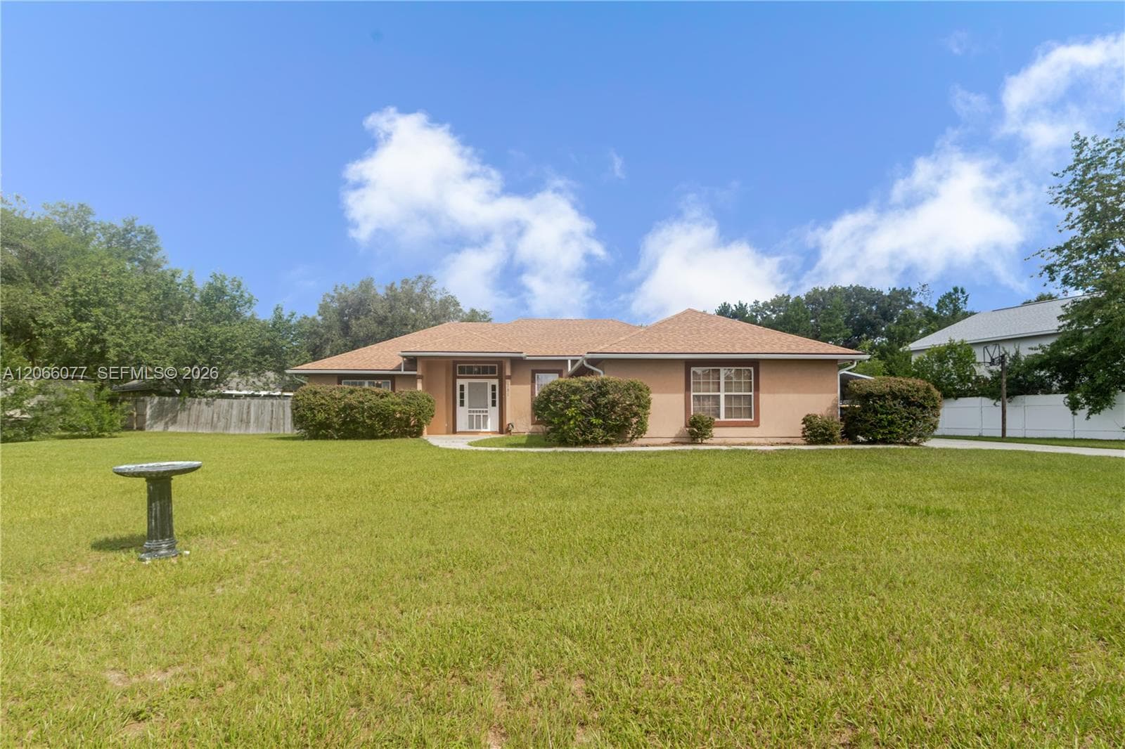 281 Callaway Dr, Lake Placid, FL 32024