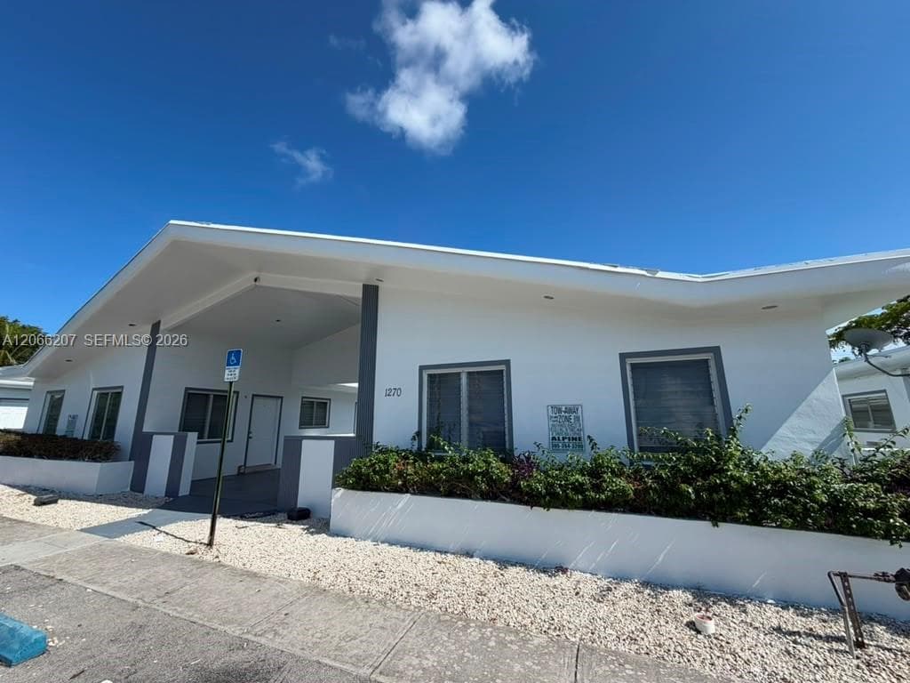 1280 NE 139th St # 3, North Miami, FL 33161