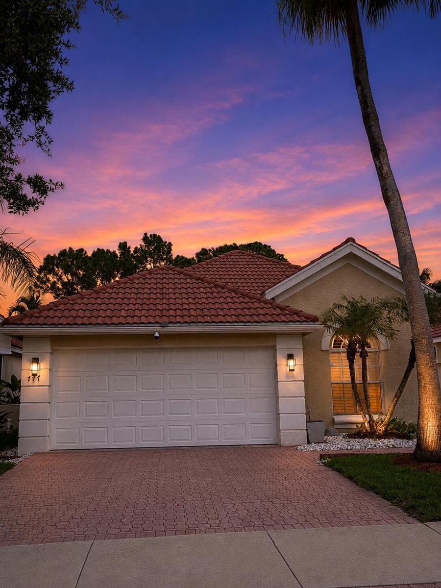 777 SW MUNJACK Circle, Port St. Lucie, FL 34986