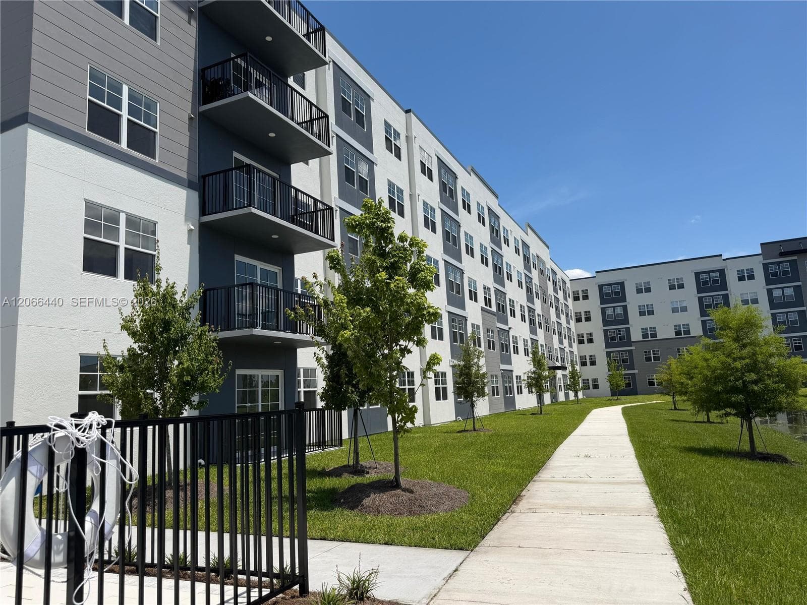 5563 Millenia Park # 201, Orlando, FL 32839