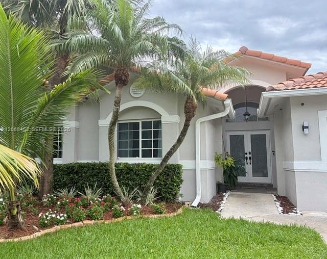 16850 Crestview Ln, Weston, FL 33326