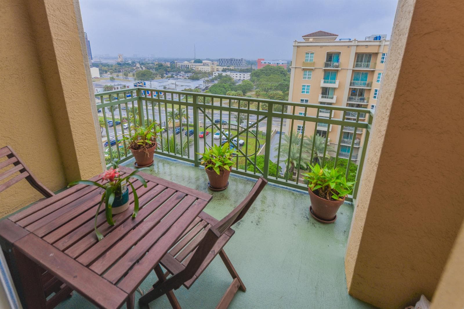 403 S SAPODILLA Avenue # 817, West Palm Beach, FL 33401