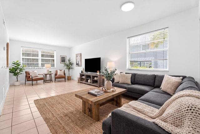 17255 SW 95th Ave # D153, Palmetto Bay, FL 33157