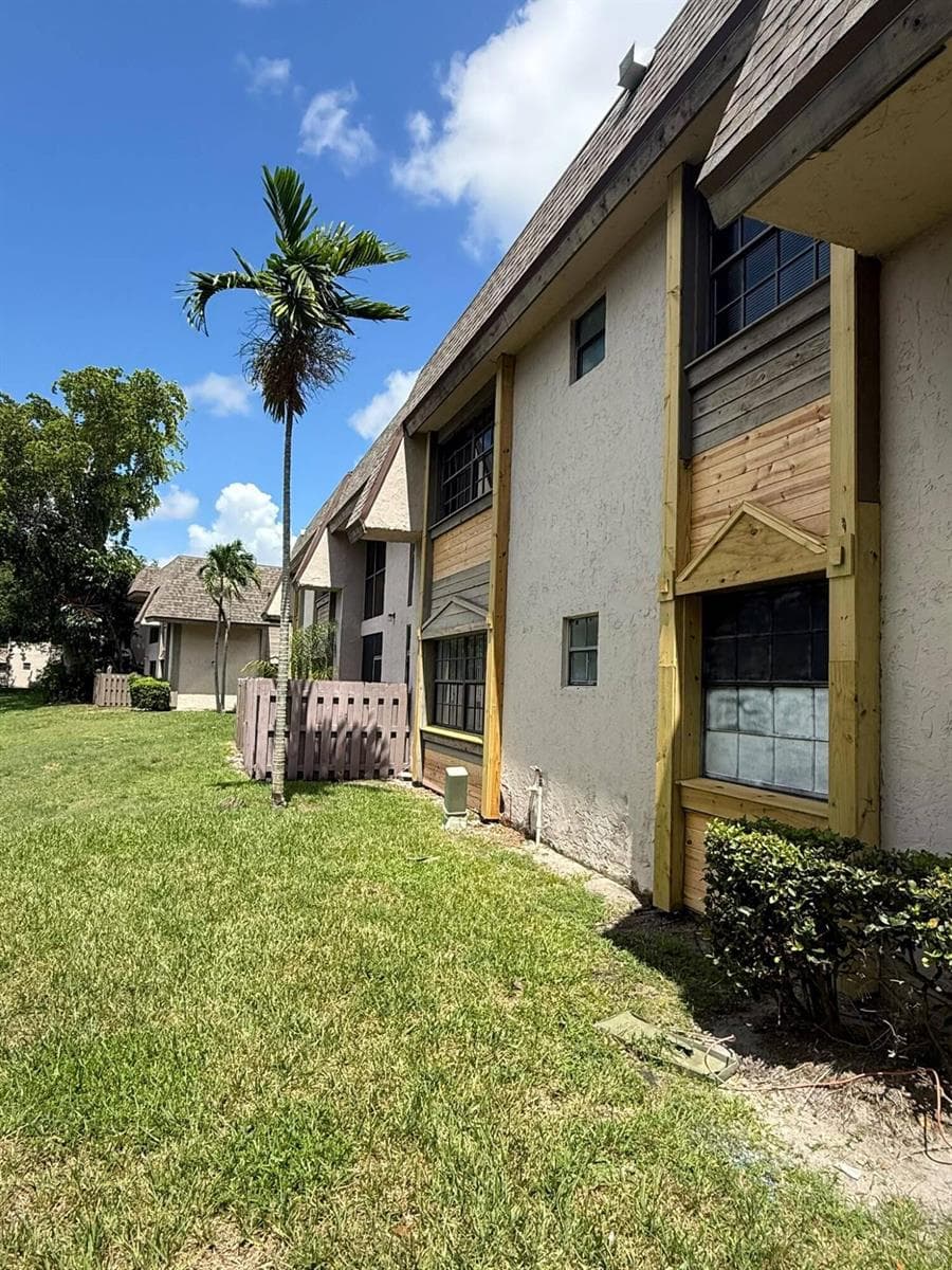 3647 NW 94TH Avenue # 4H, Sunrise, FL 33351