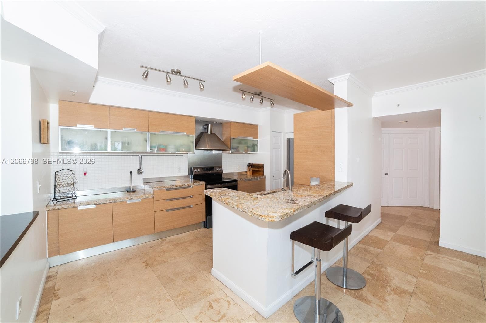 17100 N Bay Rd # 1501, Sunny Isles Beach, FL 33160