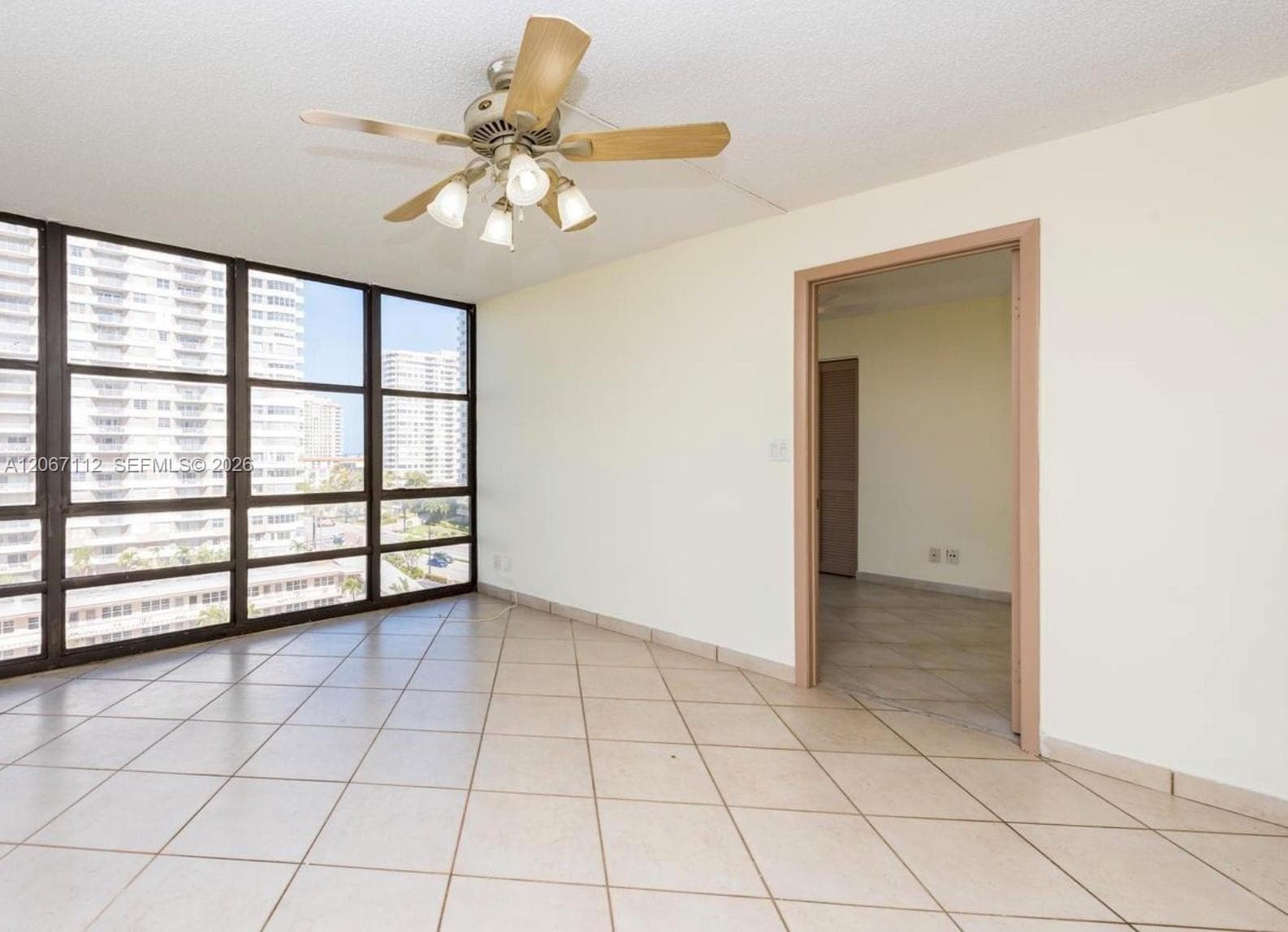 2049 S Ocean Dr # 806, Hallandale Beach, FL 33009