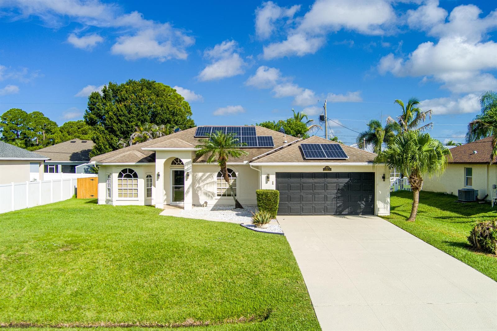 1978 SW Hillman Street, Port St. Lucie, FL 34953