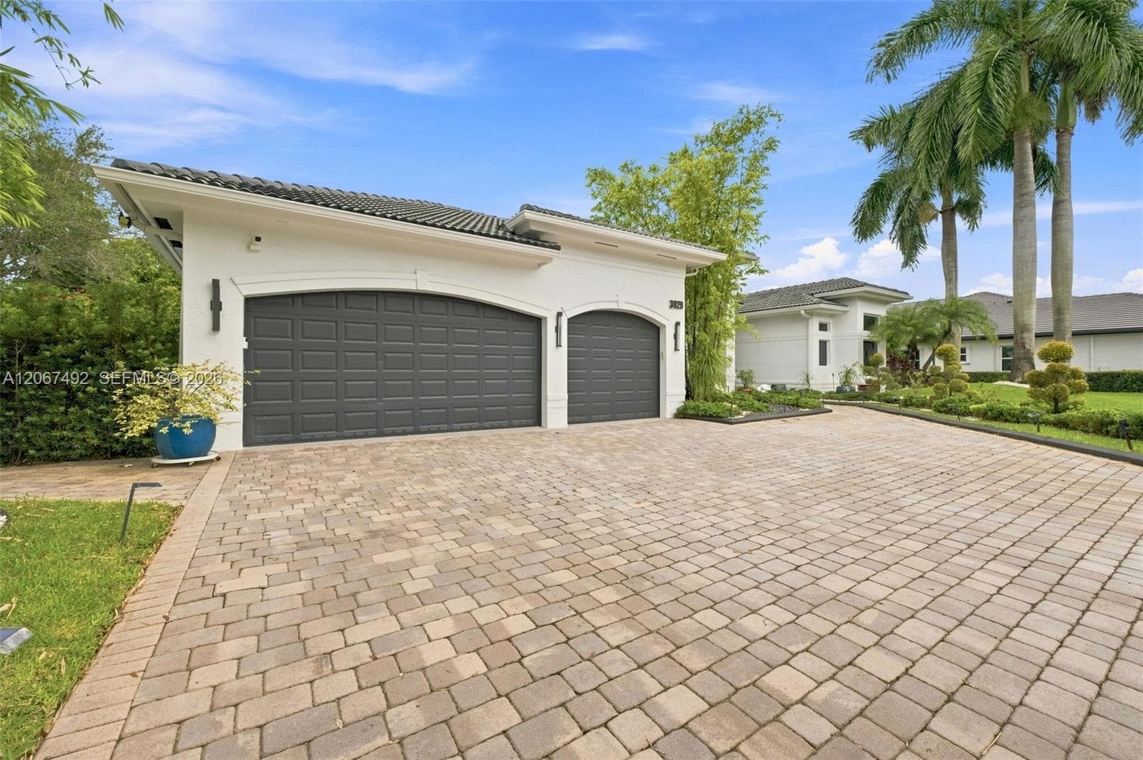 3829 Gulfstream Way, Davie, FL 33328