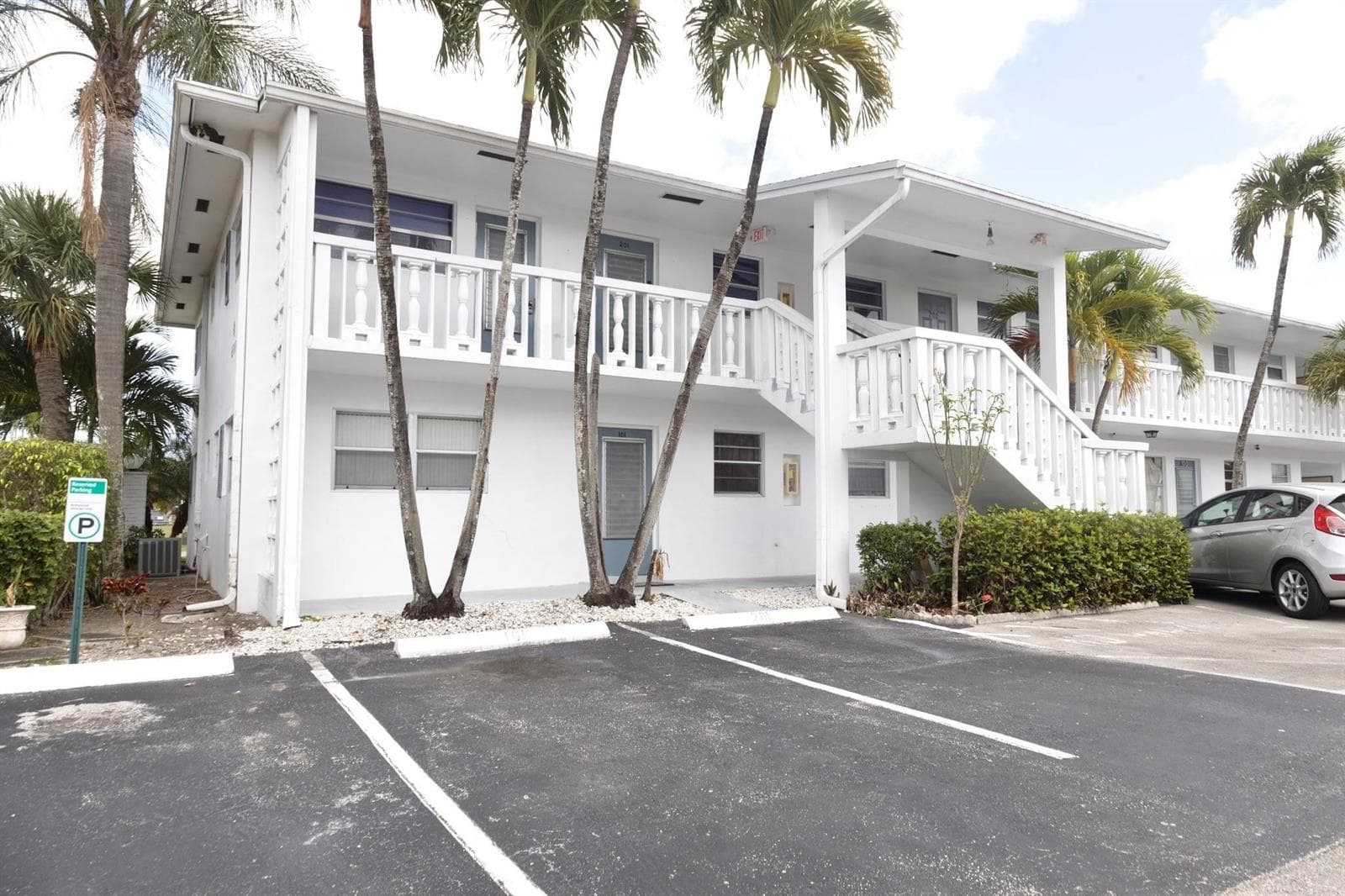 6500 Winfield Boulevard # Unit 201, Margate, FL 33063