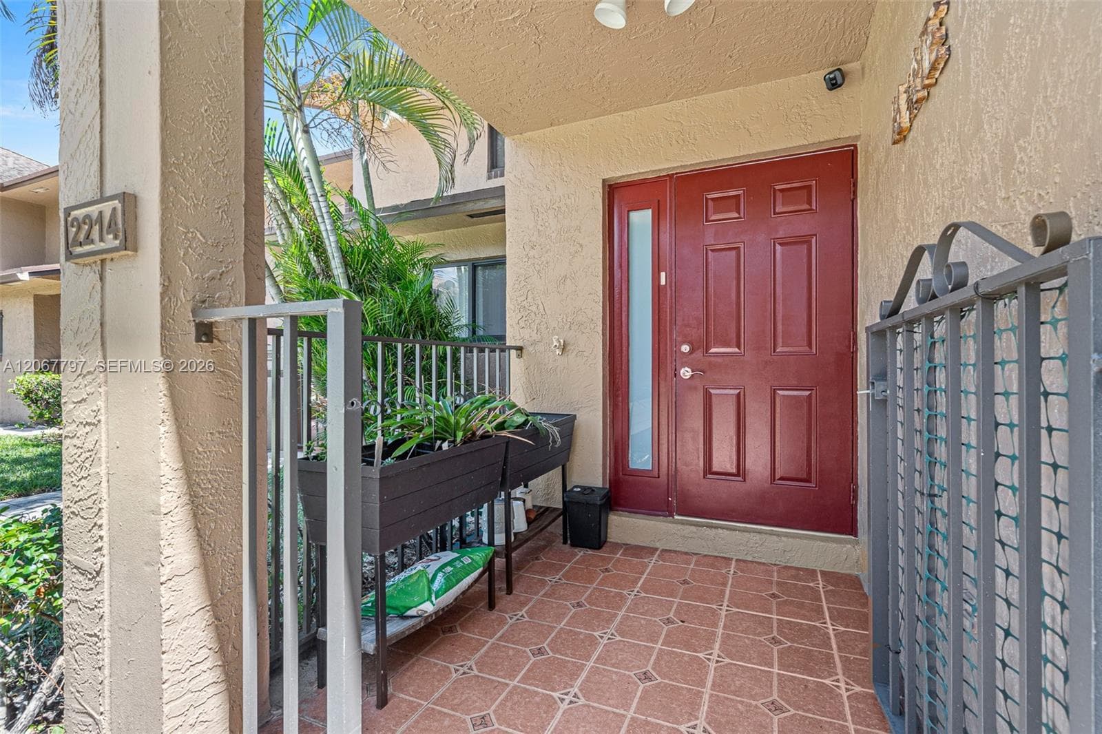 2214 NW 39th Ave, Coconut Creek, FL 33066