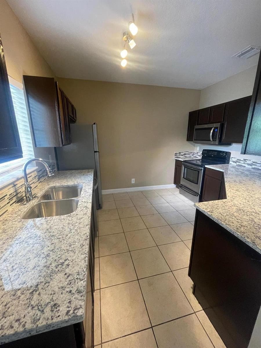 1161 Colonial Palms Way, West Palm Beach, FL 33406