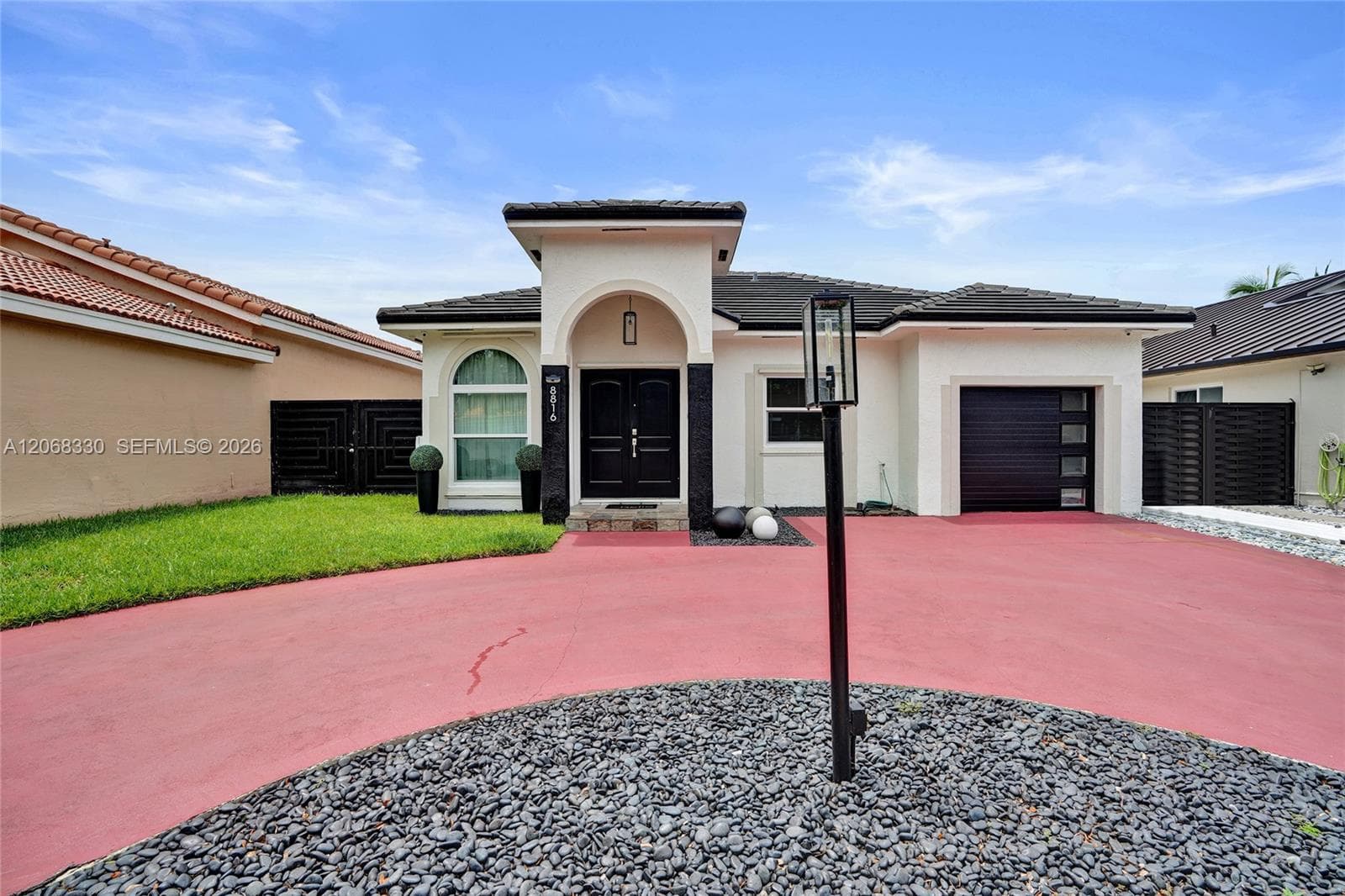 8816 NW 149th Ter, Miami Lakes, FL 33018