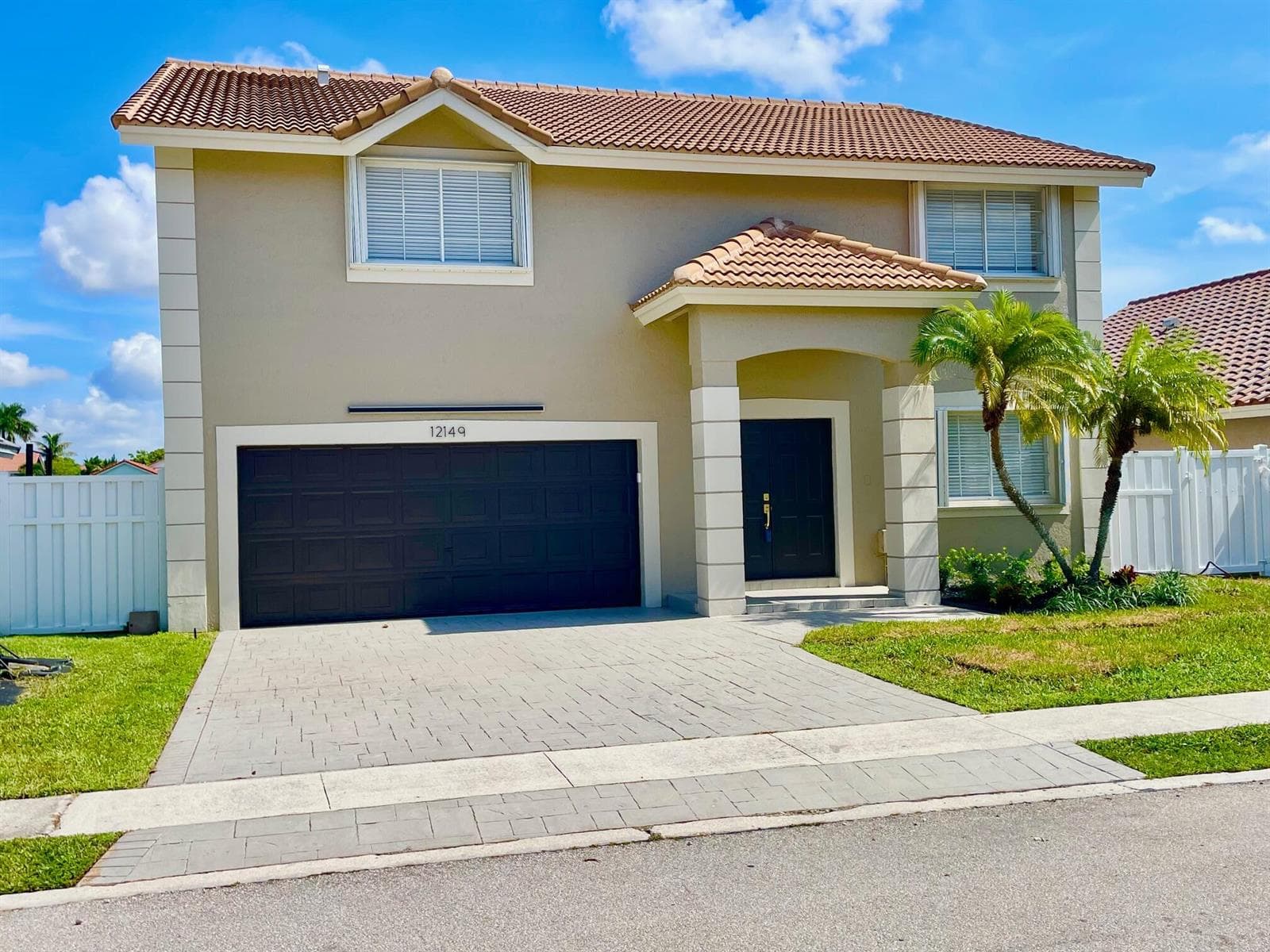 12149 NW 34TH Street, Sunrise, FL 33323