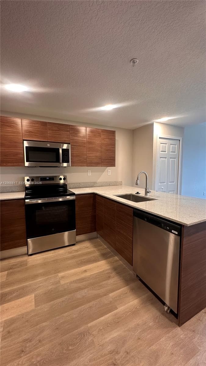 4424 S Texas # 214, Orlando, FL 33328