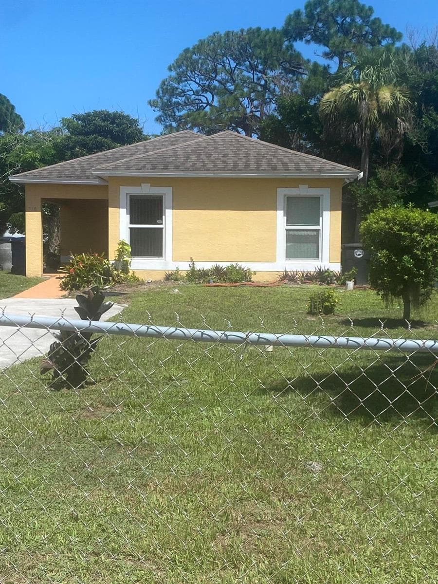 710 N 23rd Street, Fort Pierce, FL 34950