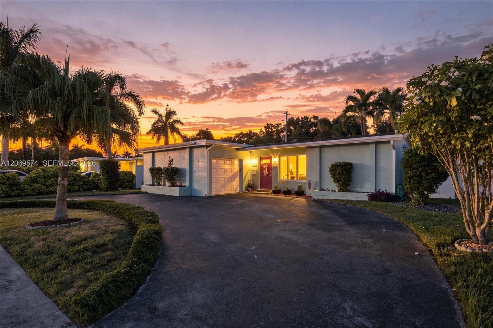 2250 NW 81st Ave, Sunrise, FL 33322