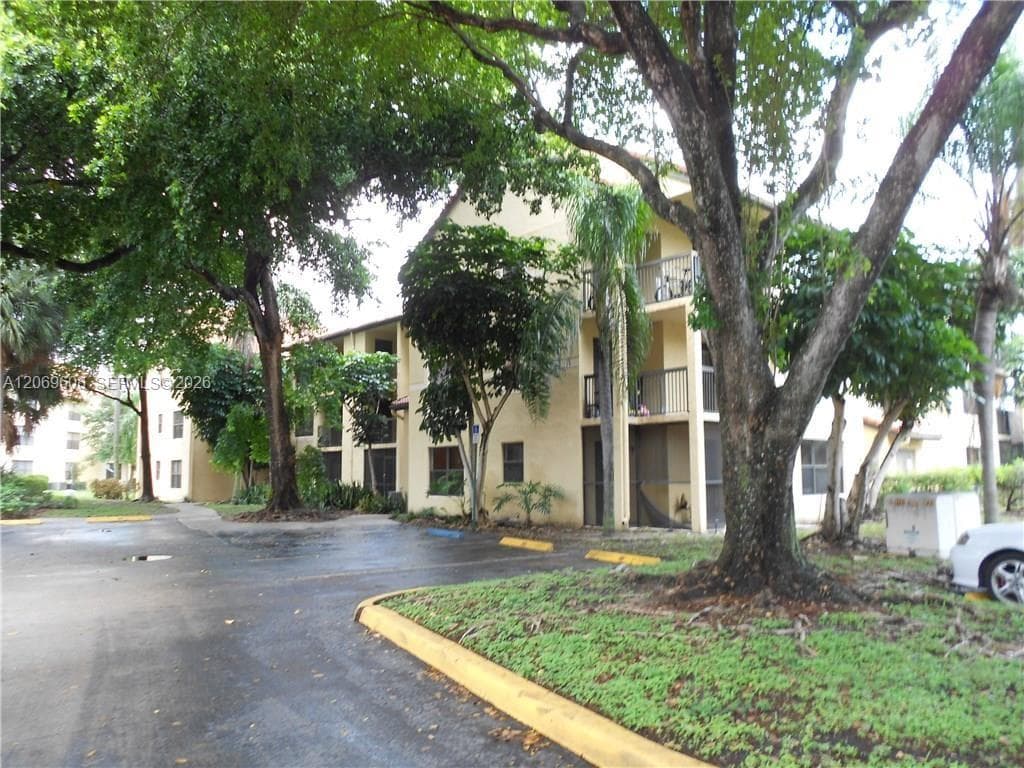 4341 W Mcnab Rd # 23, Pompano Beach, FL 33069