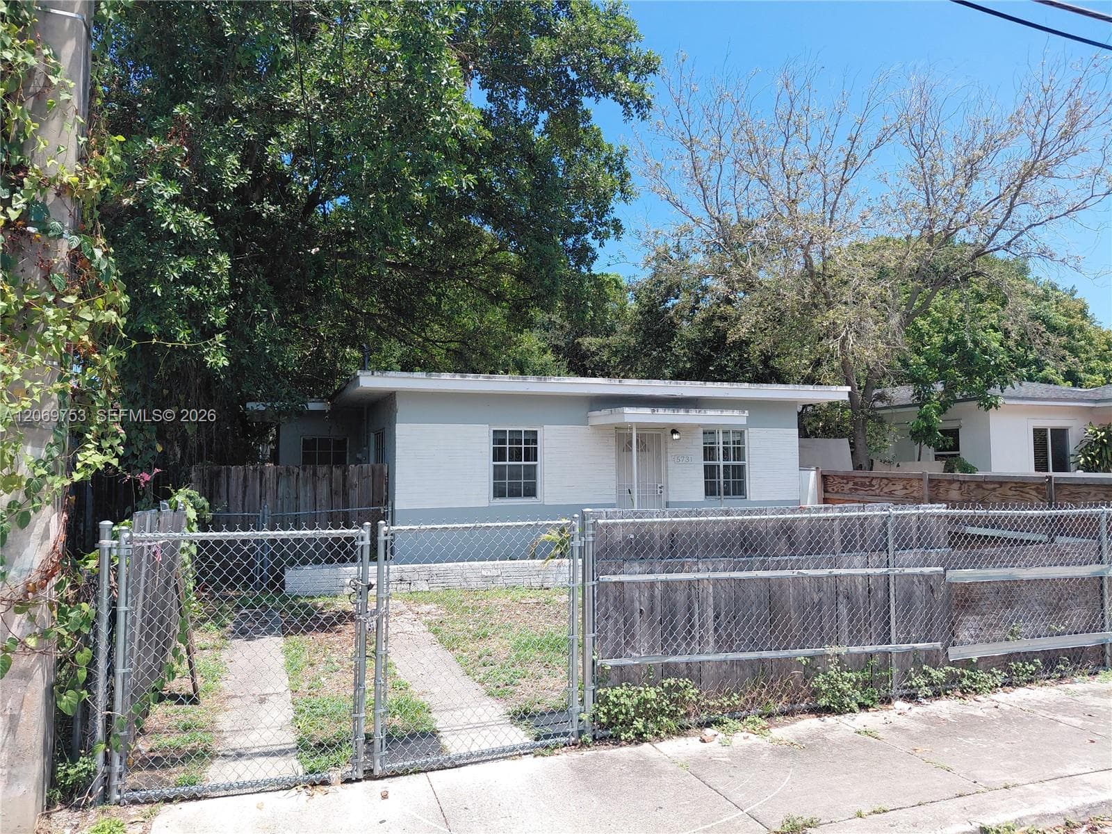5731 NW 6th Ave, Miami, FL 33127