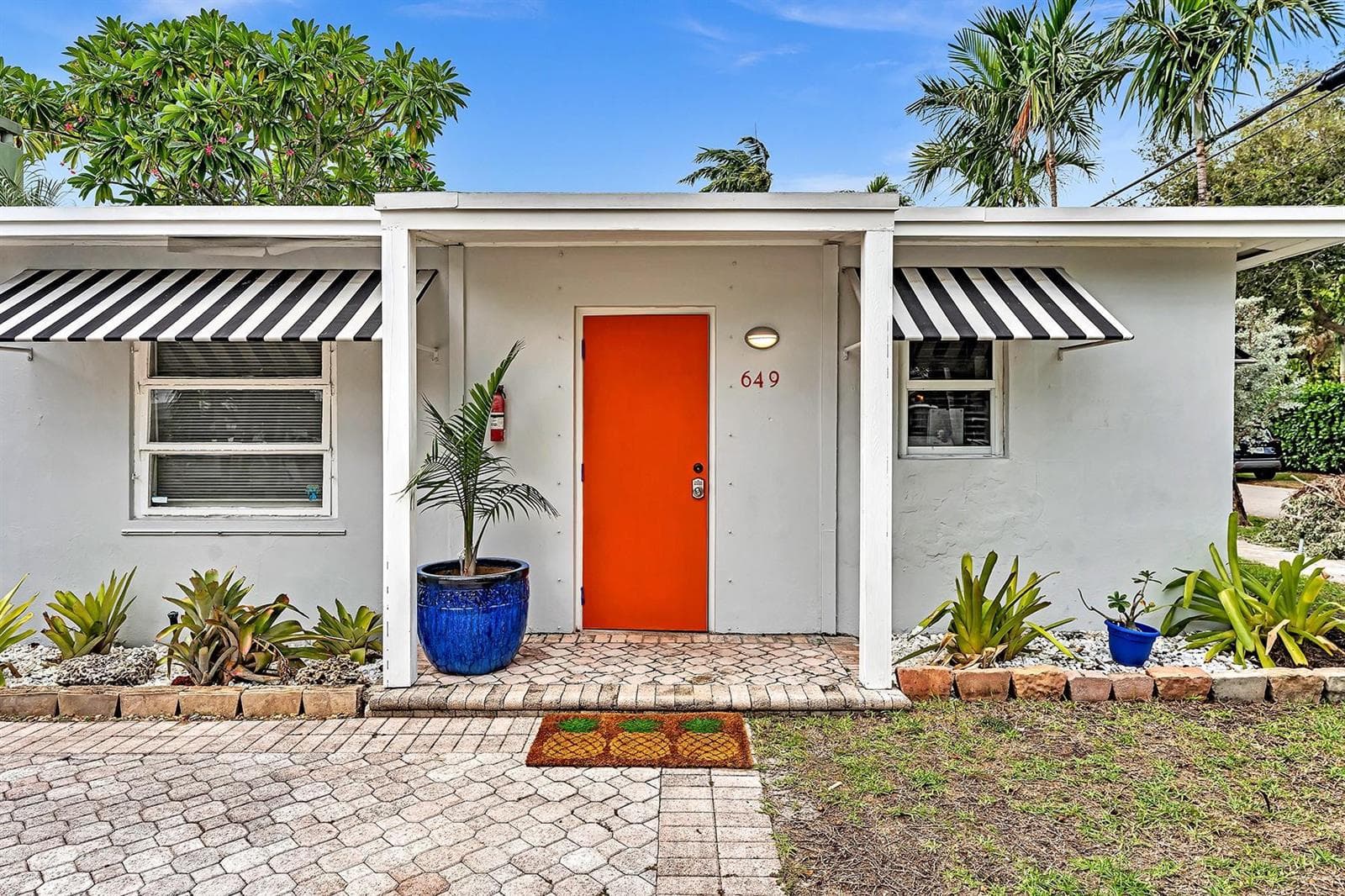 649 NE 16th Terrace, Fort Lauderdale, FL 33304