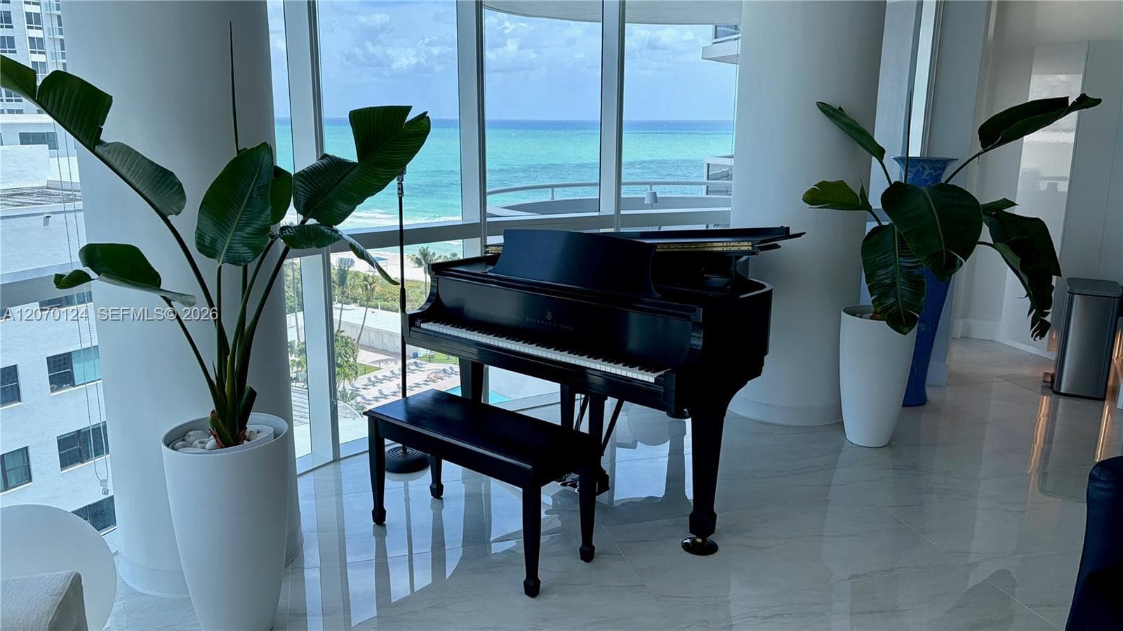 6301 Collins Ave # 1207, Miami Beach, FL 33141